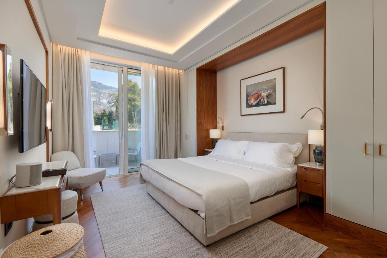 Porto Montenegro Residences ติวัต ภายนอก รูปภาพ