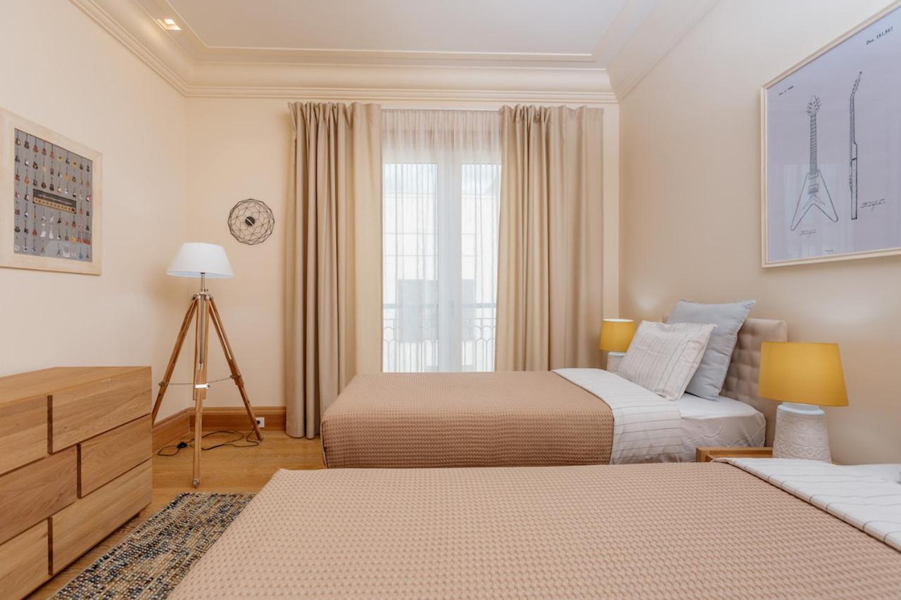 Porto Montenegro Residences ติวัต ภายนอก รูปภาพ