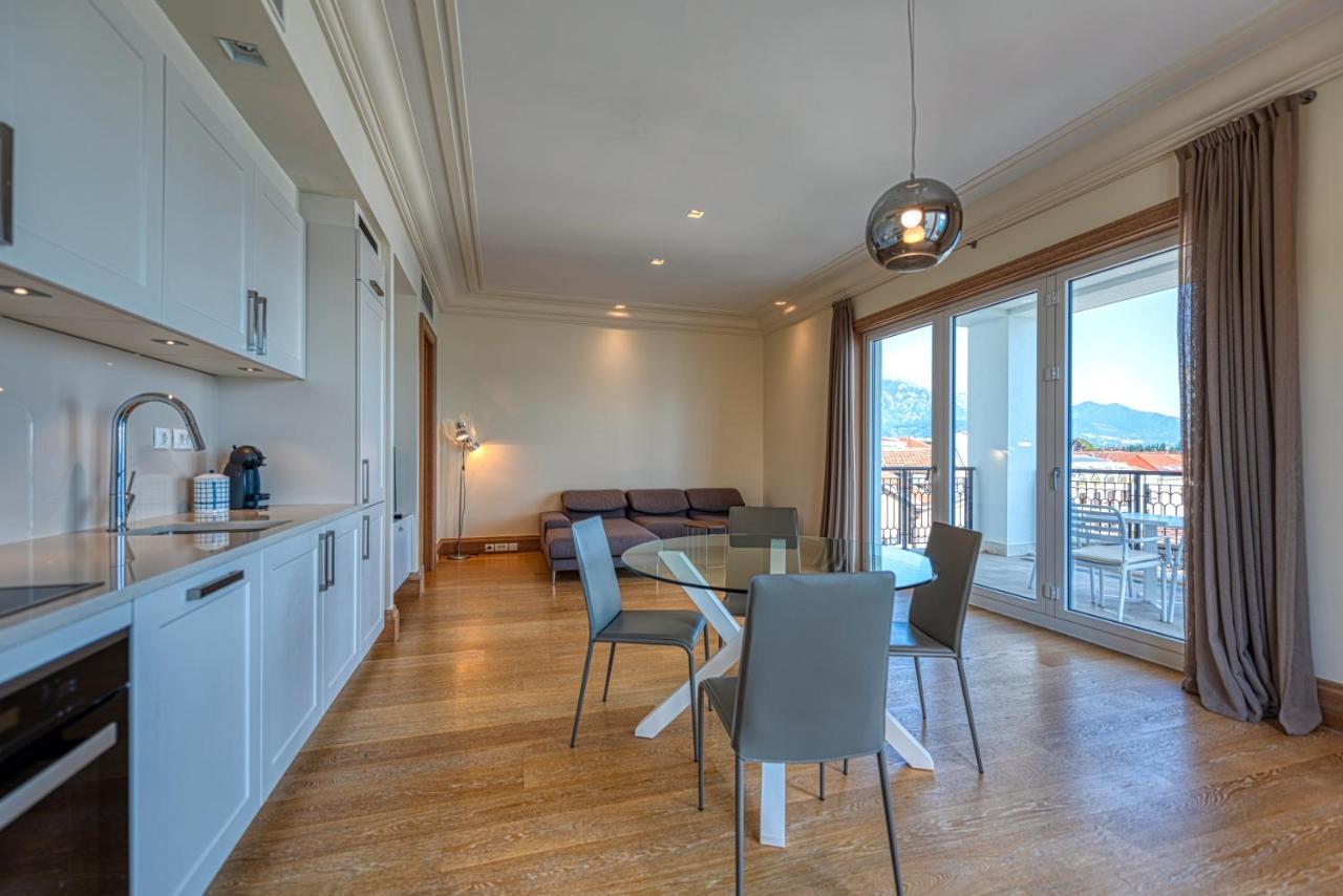 Porto Montenegro Residences ติวัต ภายนอก รูปภาพ