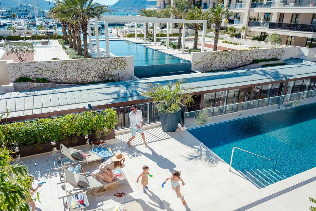 Porto Montenegro Residences ติวัต ภายนอก รูปภาพ