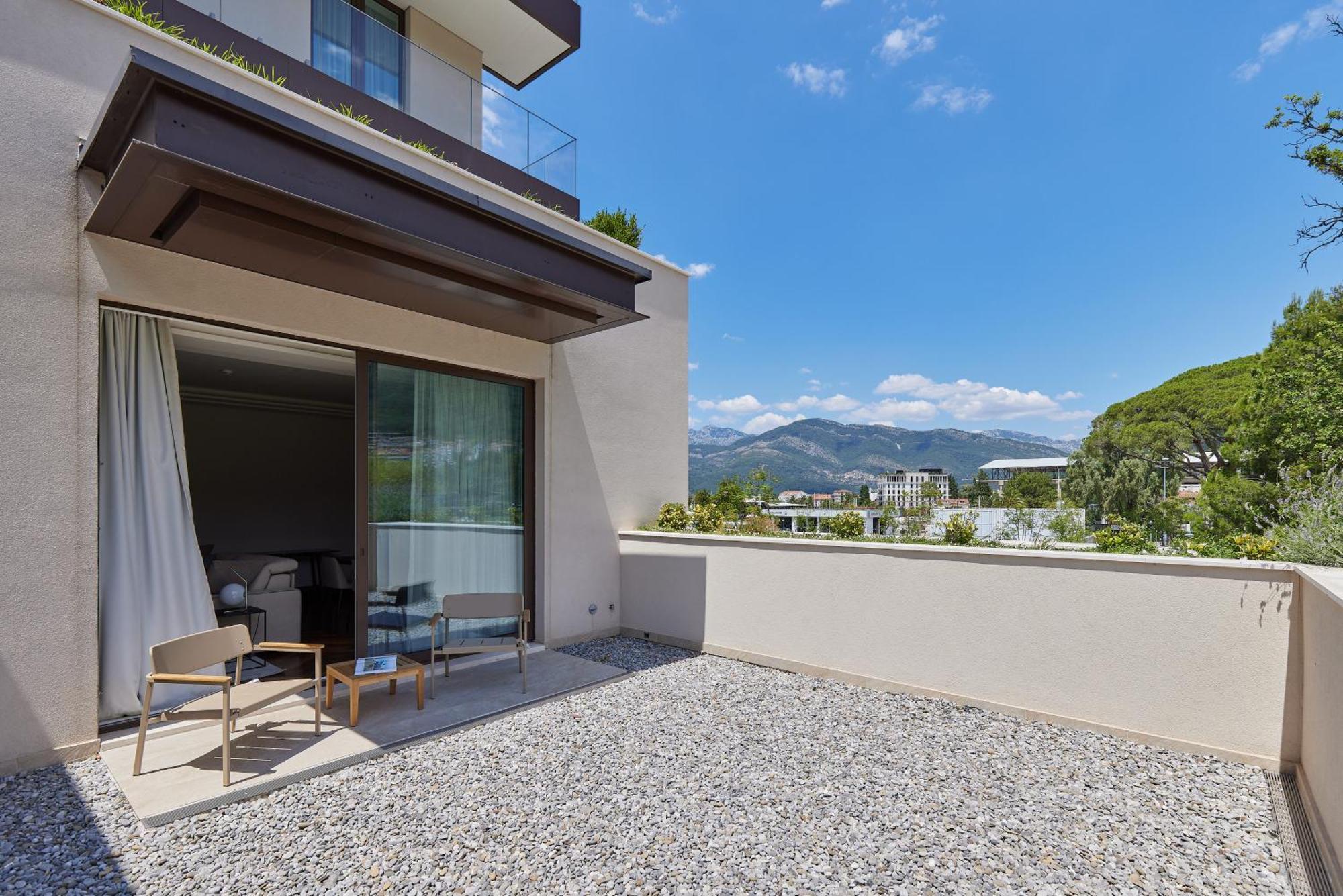 Porto Montenegro Residences ติวัต ภายนอก รูปภาพ