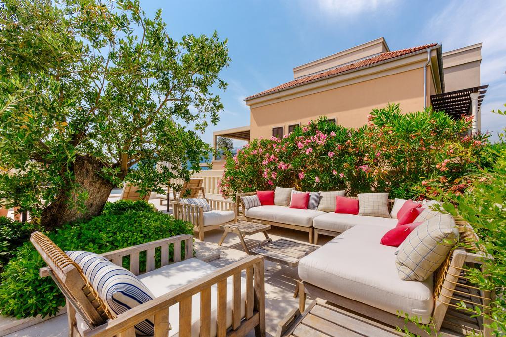 Porto Montenegro Residences ติวัต ภายนอก รูปภาพ