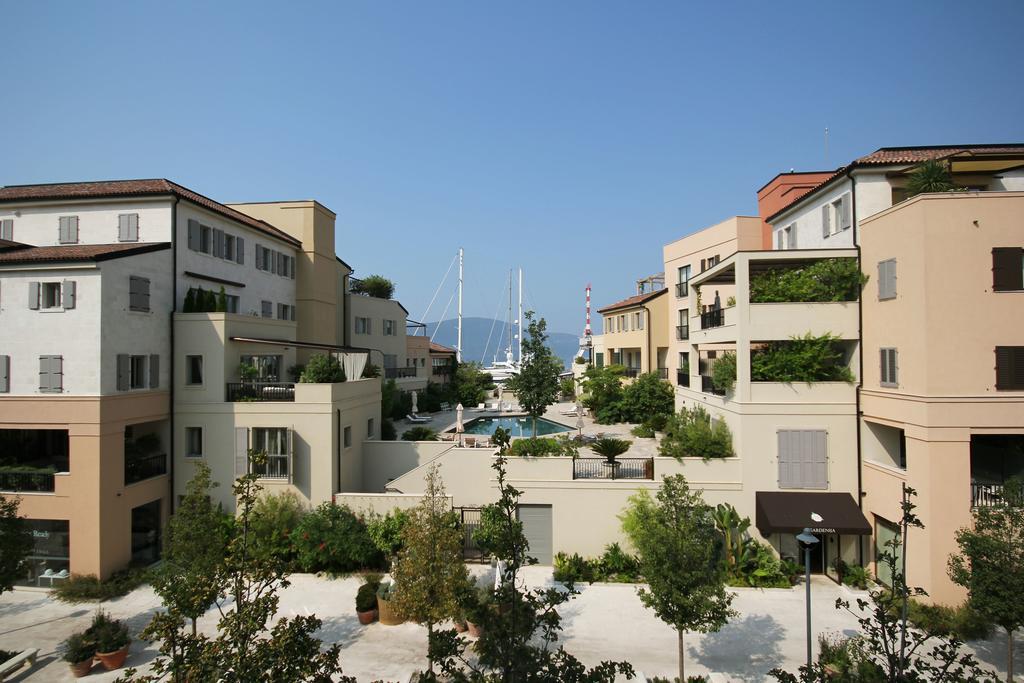 Porto Montenegro Residences ติวัต ภายนอก รูปภาพ